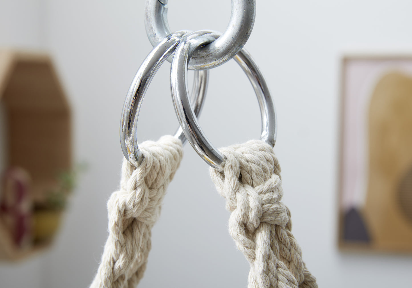 Hängesessel Mora Beige mit Sitzkissen Belastbarkeit max. 100kg Schwebesessel