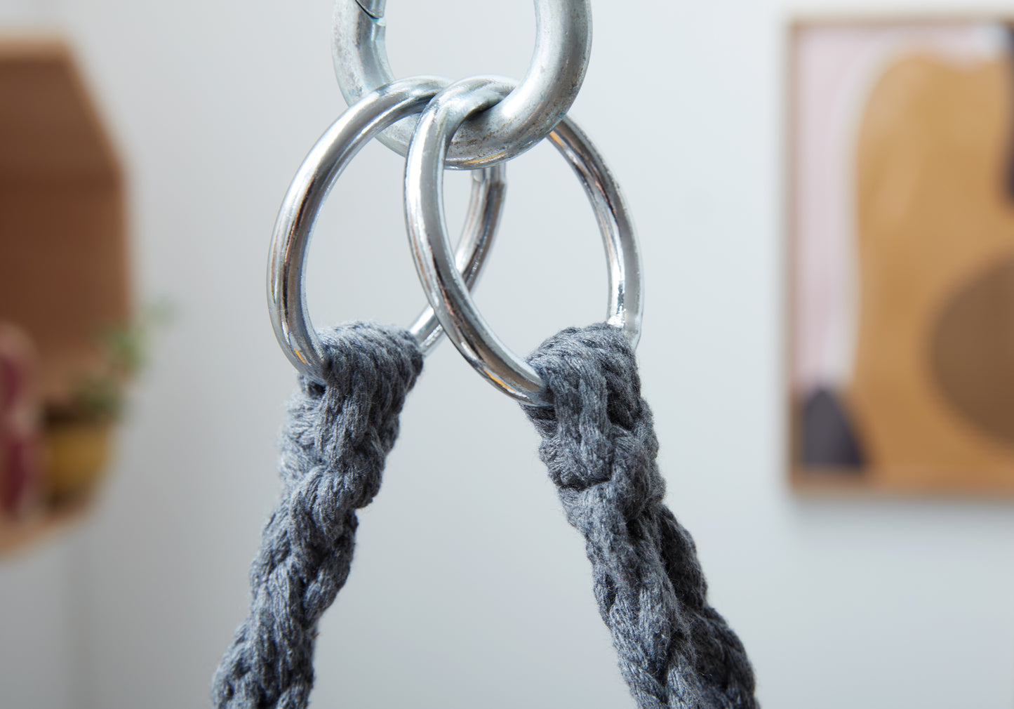 Hängesessel Mora Grau mit Sitzkissen Belastbarkeit max. 100kg Schwebesessel