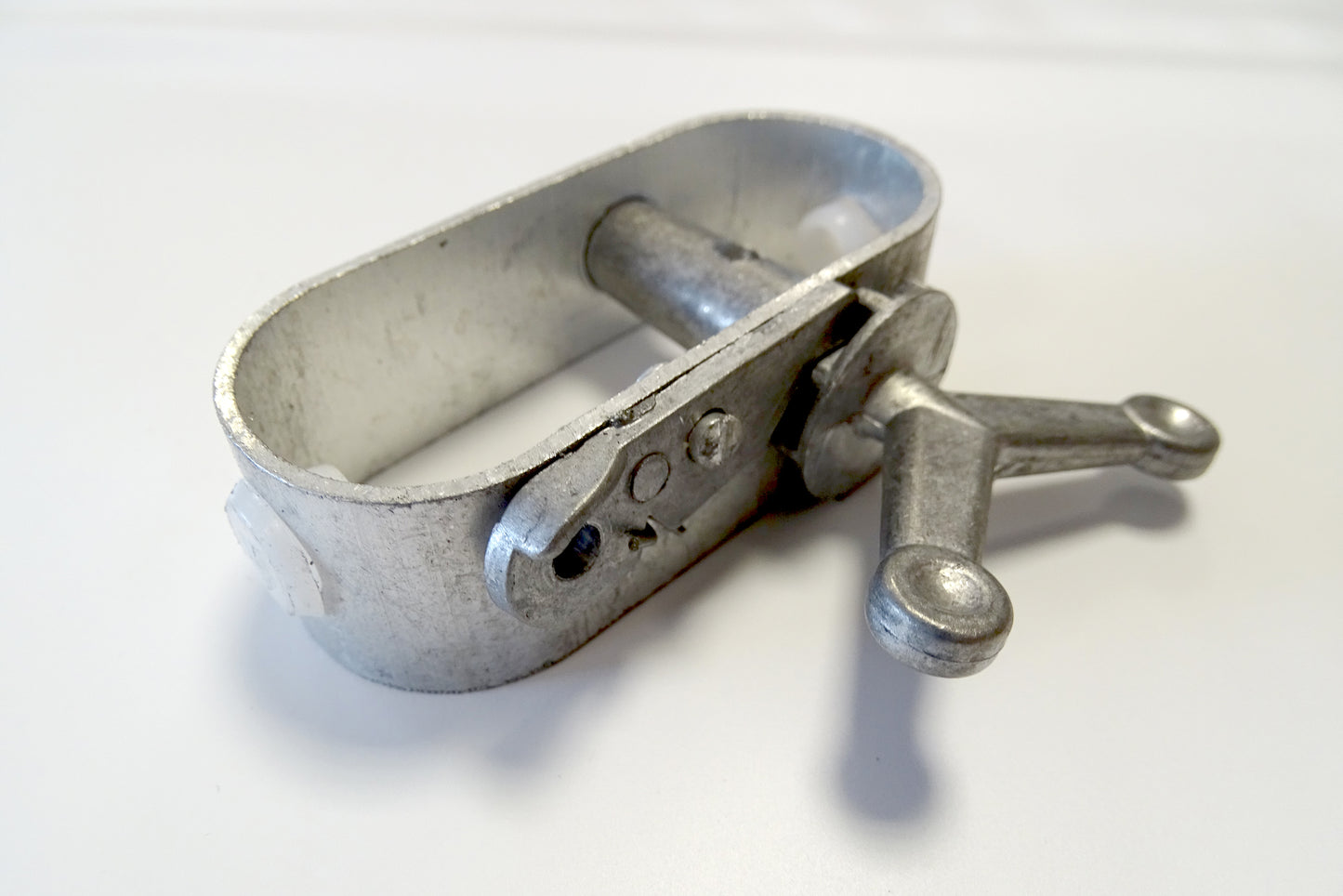 Spannratsche für Poolabdeckung